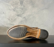 Carica l'immagine nel visualizzatore di Gallery, 𝑊𝑜𝑊 𝑚𝑎𝑑𝑒 𝑖𝑛 𝑖𝑡𝑎𝑙𝑦
