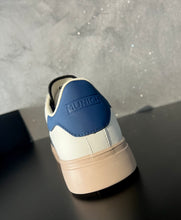 Carica l'immagine nel visualizzatore di Gallery, 𝐌𝐮𝐧𝐢𝐜𝐡
